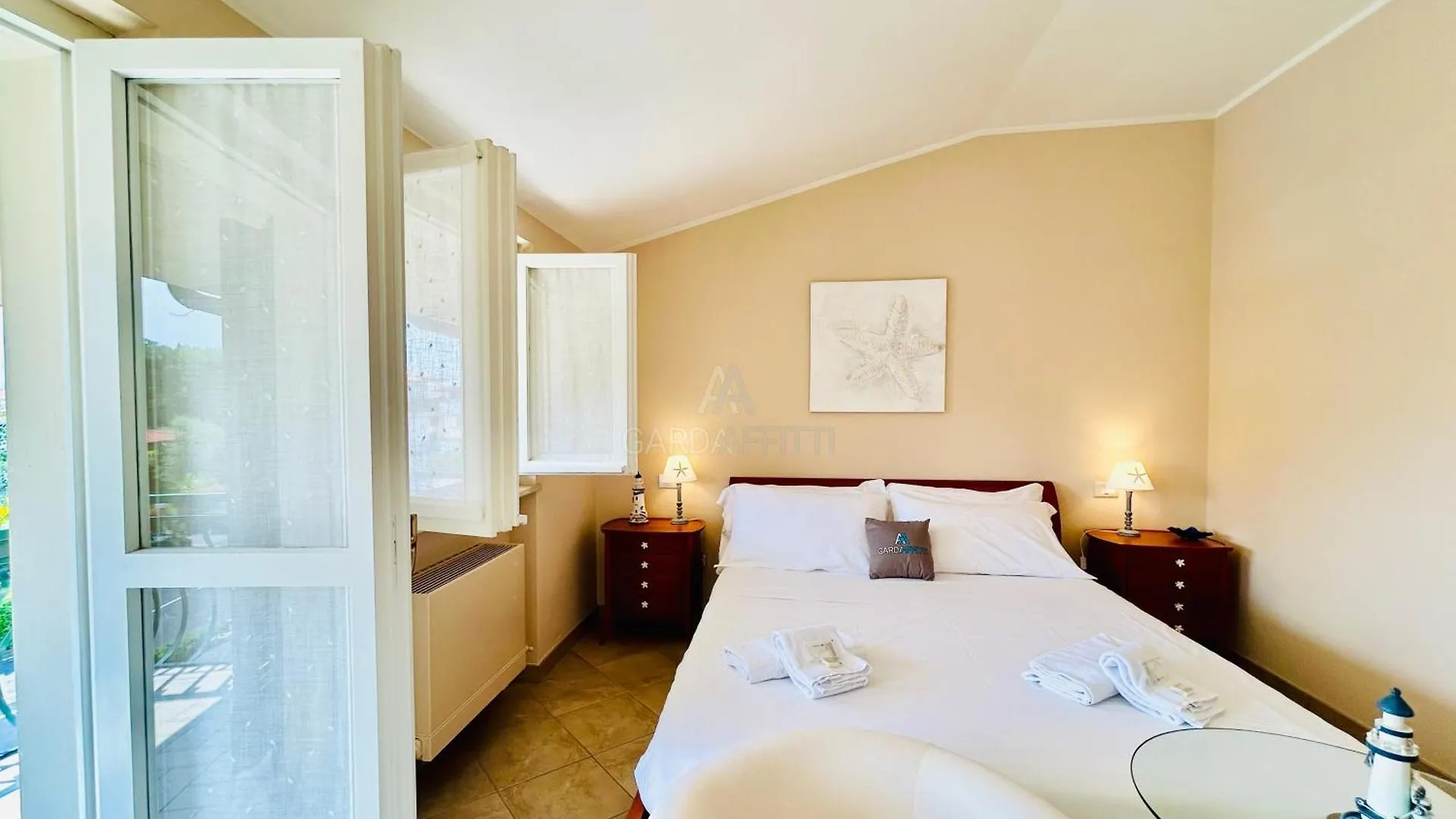 Pandora Apartment -Trilocale Nel Cuore Di Sirmione